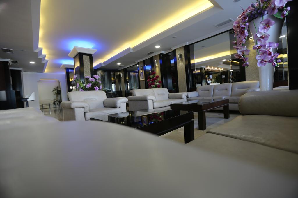 Aksan Hotel Izmir Exteriör bild