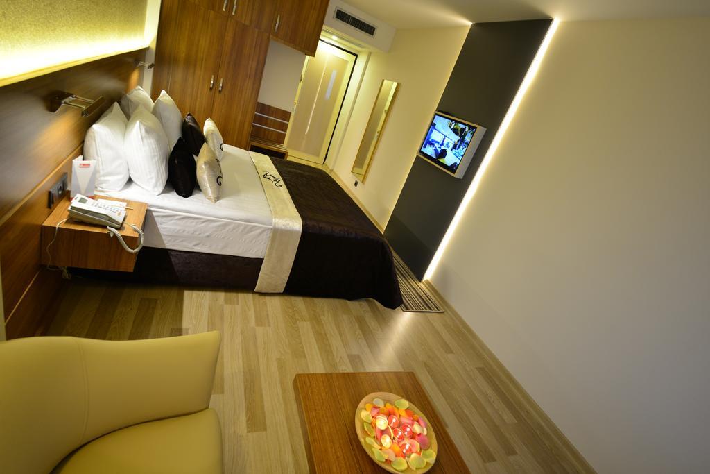 Aksan Hotel Izmir Exteriör bild